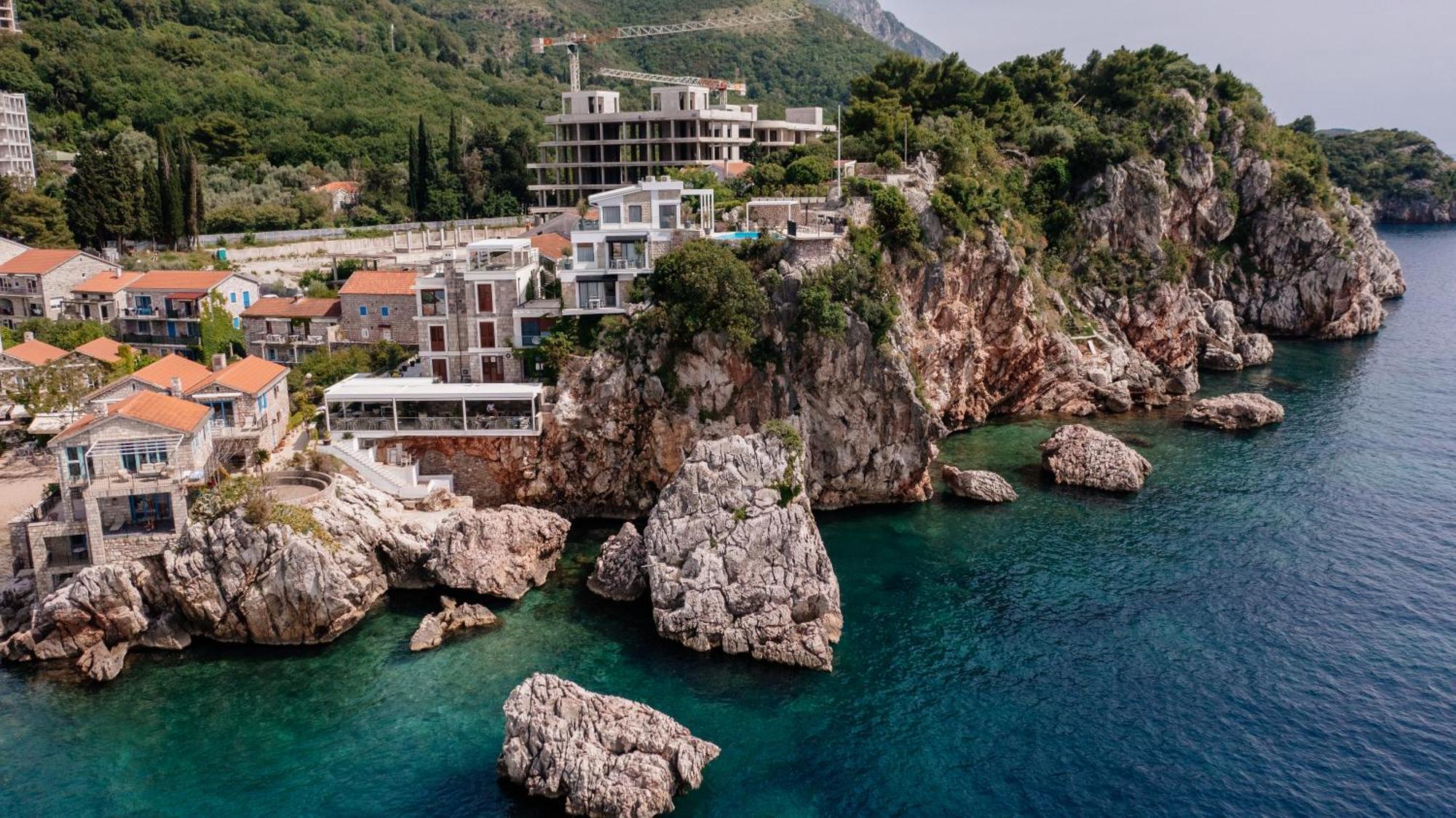 Blanche Cliff Apartments Светі-Стефан Екстер'єр фото