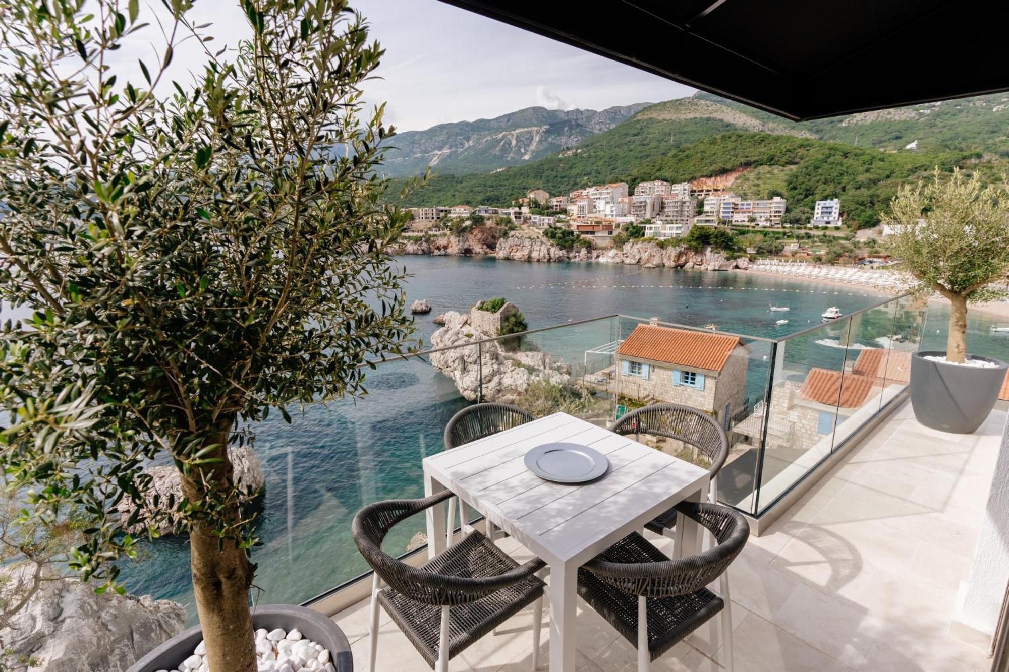 Blanche Cliff Apartments Светі-Стефан Екстер'єр фото