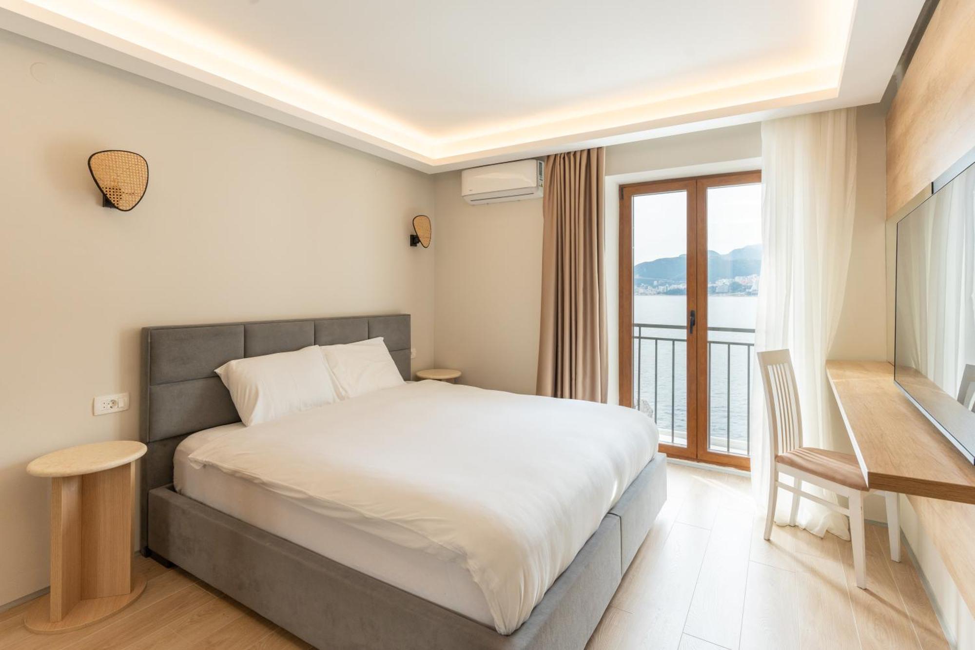 Blanche Cliff Apartments Светі-Стефан Екстер'єр фото